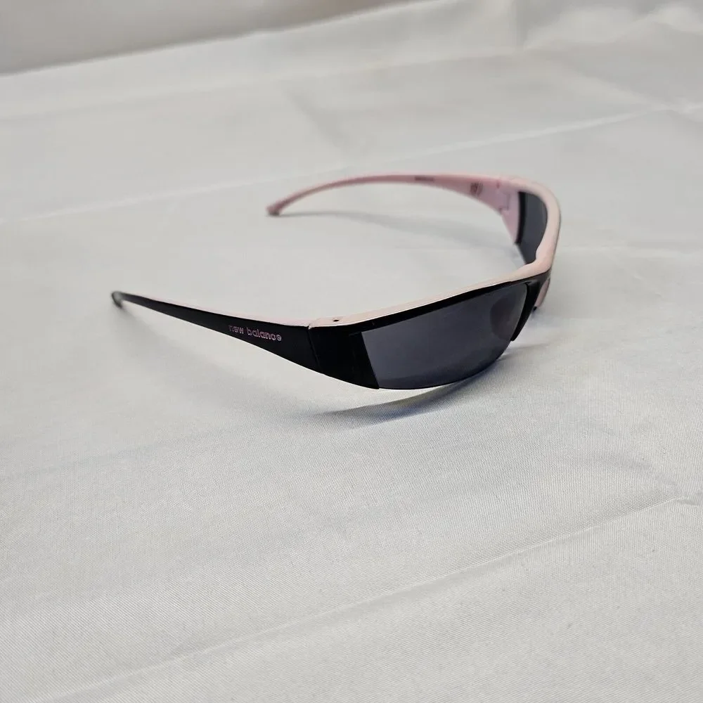 New Balance Women Sunglasses NBSUN513-10 Breast‎ Cancer Awareness